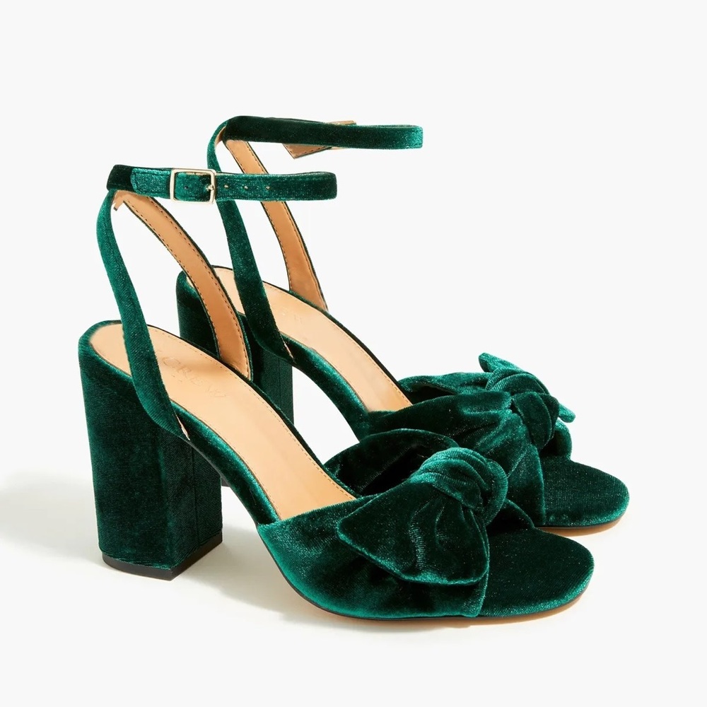 NWT J. Crew Green Velvet Bow Heels size 8